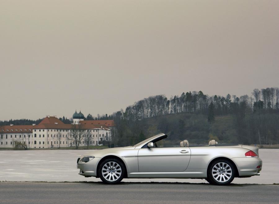  BMW 6-Series Convertible (E64) 2004 года  (фото 11 из 21)